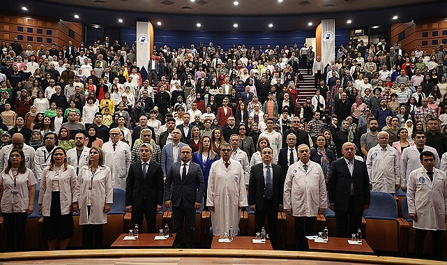 PAÜ’de 271 Tıp Fakültesi Öğrencisi Beyaz Önlüklerini Giydi
