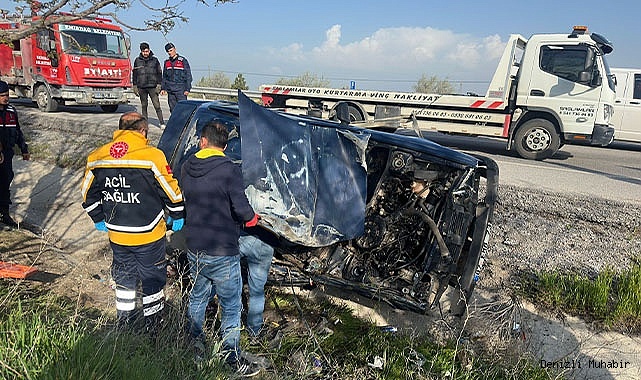 Refüje girip 50 metre sürüklenen otomobilde 1 kişi öldü, 3 kişi yaralandı
