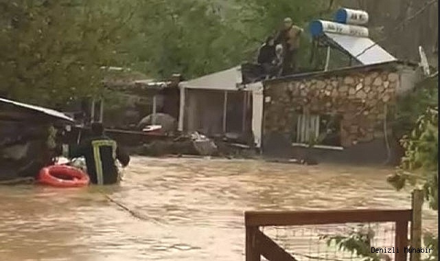 Selde 67 evi ve bir besihaneyi su bastı, 20 hayvan telef oldu