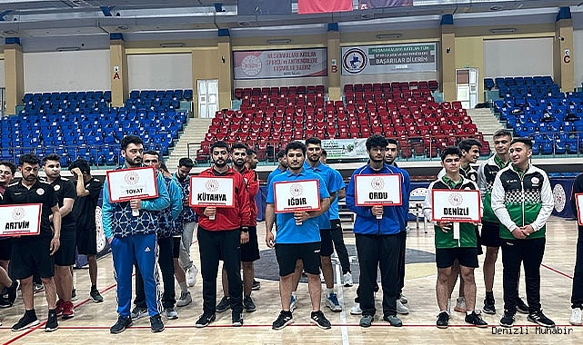 Yurtlar arası masa tenisi turnuvası başladı