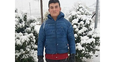 Yüzmek için havuza giren genç hayatını kaybetti