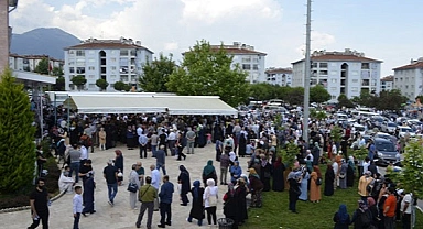 Hacı adayları Denizli’den dualarla uğurlandı
