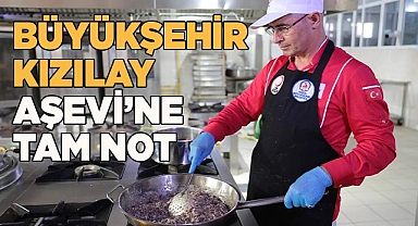 İhtiyaç sahiplerinin sıcak yemekleri Büyükşehir-Kızılay Aşevi'nden
