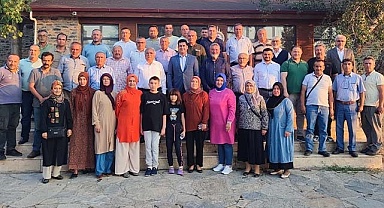 Başkan Güngör, ilçeleri dolaşıyor