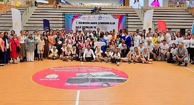 Down Sendromlu çocuklar yeteneklerini gösterdi