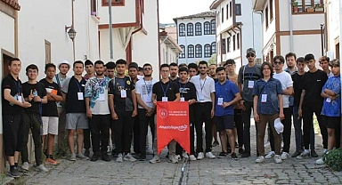 Denizli'den giden öğrenciler Osmaneli'ni gezdi