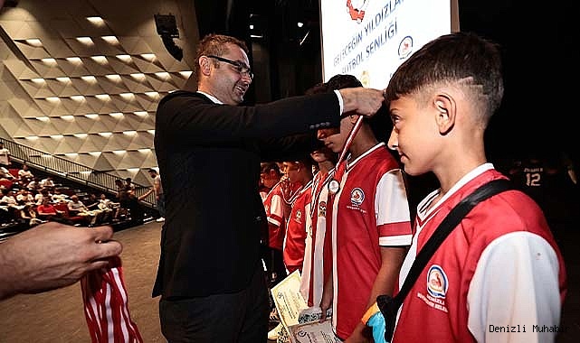 Geleceğin yıldızları madalyalarını aldı