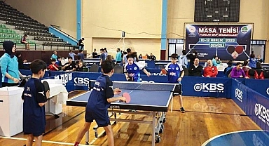 Masa tenisi finalinde 122 sporcu ter dökecek