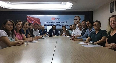 Merkezefendi CHP ilçe yönetimi görev dağılımı yaptı