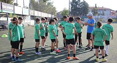 Minik horozlar şampiyonluk için idmanlara ağırlık verdi