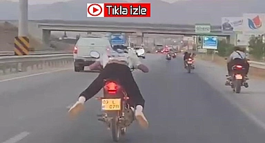 Motosikletli gençler ölümü hiçe sayıyor