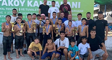 PAMUKKALELİ PEHLİVANLAR MANİSA’DAN 8 MADALYA ÇIKARDI