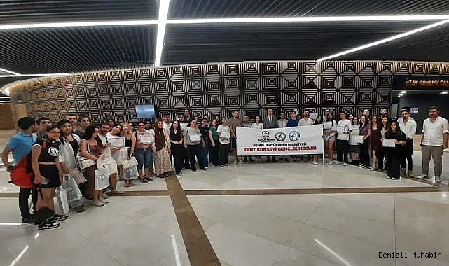 Yabancı dil eğitimini tamamlayan 50 genç sertifikalarını aldı
