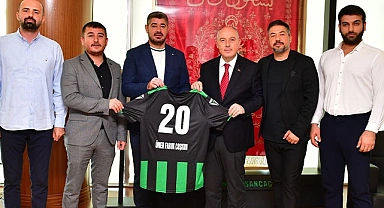 Denizlispor yönetimi Vali Coşkun’la buluştu