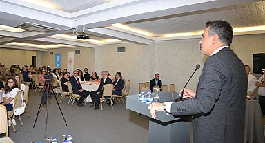Okul öncesi öğretmenlerine 'Oyun yoluyla öğrenme eğitimi kursu' verildi