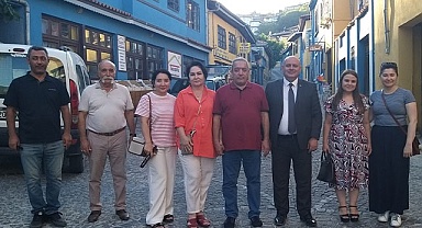 Özbekistanlı Akademisyen Buldan'ı ziyaret etti