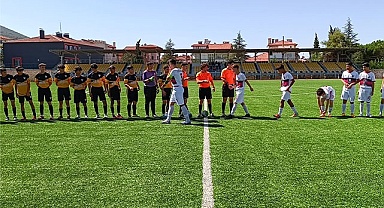 Tavas Birlikspor’u deplasmanda yenen Ayyıldızspor, lige 3 puanla başladı