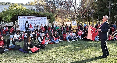 Başkan Zolan gençlerle Cumhuriyet coşkusunu yaşadı