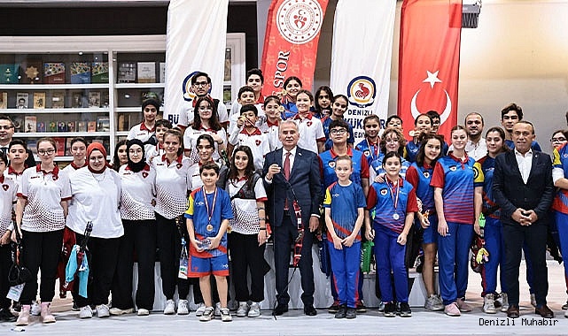 Büyükşehir Cumhuriyet Turnuvası devam ediyor