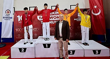 Büyükşehir Cumhuriyet Turnuvası devam ediyor