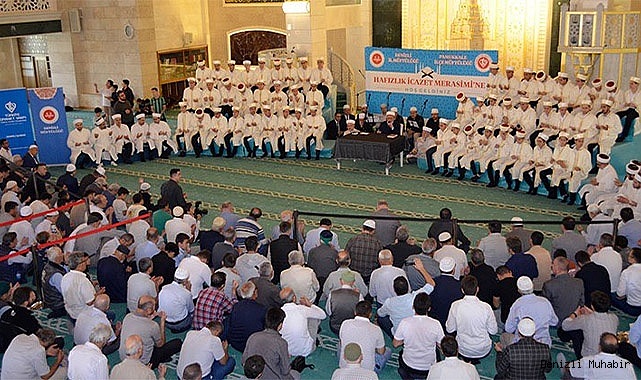 Denizli'de 53 hafız için hafızlık icazet merasimi düzenlendi