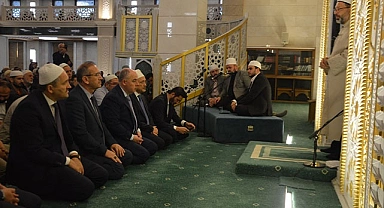 Diyanet İşleri Başkanı Erbaş, Denizli'de vatandaşlarla buluştu