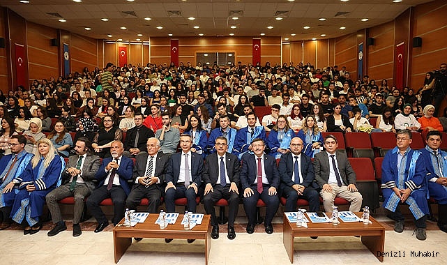 Hukuk Fakültesi’nde 2023-2024 Eğitim Öğretim Yılı Açılış Dersi Yapıldı