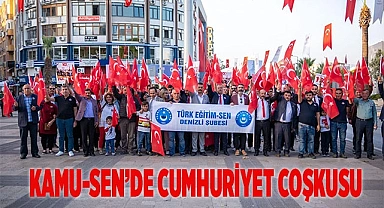 KAMU-SEN’DE CUMHURİYET BAYRAMI COŞKUSU
