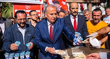 MHP’DEN CUMHURİYET BAYRAMI PİLAV İKRAMI