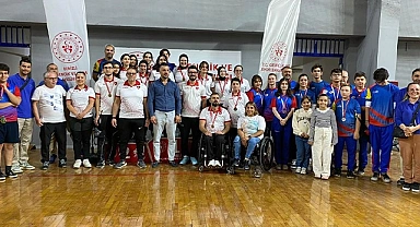 Okçuluk müsabakalarında dereceye giren sporculara ödülleri verildi