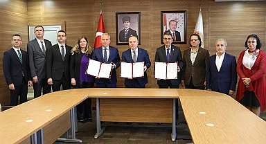 PAÜ ile DBB Arasında Denizli Traverten Jeoparkı Ortak Hizmet İş Birliği Protokolü Yapıldı