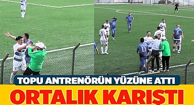 Topu antrenörün yüzüne attı, ortalık karıştı