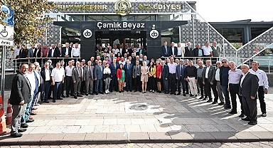 Vali Coşkun ve Başkan Zolan muhtarlarla buluştu