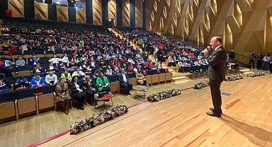 BAŞKAN ÖRKİ "ÇOCUKLARIN AĞLAMADIĞI BİR DÜNYA TEMENNİ EDİYORUM"