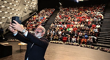 Büyükşehir’le Kültür Buluşmaları’na Bahadır Yenişehirlioğlu konuk oldu 