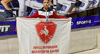 Denizlili sporcu yüzmede 3 dereceyle altınları topladı