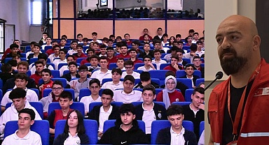Kızılay, DOSTEK öğrencilerine kan vermenin önemini anlattı