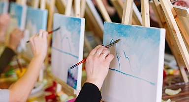 Kursiyerler Aktif Yaş Alma Merkezi’nde emeklerini sergileyecekler