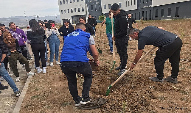 Serinhisar MYO ‘100 Fidan Dikelim’ Etkinliği Düzenledi