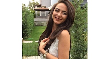 Telefonlara cevap vermeyen kadının cansız bedeni bulundu