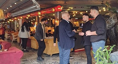 ÜNİVERSİTELİLERİ DİNLEDİ, SÖZ VERDİ