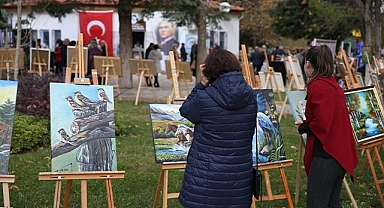 Yaşlıların resim sergisine büyük ilgi
