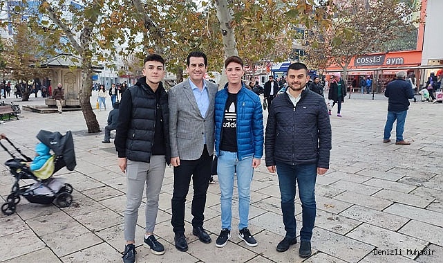 Başkan Güngör, Denizli Bayramyeri ve Kaleiçi Çarşı esnafını ziyaret etti.