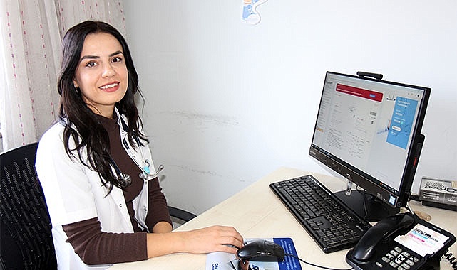 Çocukların sağlıklı gelişimi için ergenlik dönemine kadar gözetim önemli