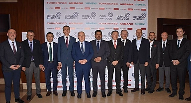 Denizli'deki KOBİ'lere nitelikli dijital dönüşüm anlatıldı