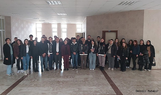 Üniversite öğrencilerine madde bağımlılığı anlatıldı