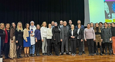 Uzmanlar 'an farkındalığı ve gelecek kaygısına' dikkat çekti