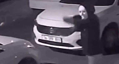 Yüzü maskeli kadın iş yerine böyle ateş etti