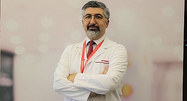 BOYUNDA ELE GELEN KİTLE, AĞIZDA YARA VE SES KISIKLIĞI KANSER HABERCİSİ OLABİLİR!