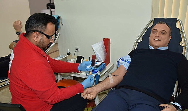 DENİZLİ OSB'DEN KIZILAY'A DESTEK